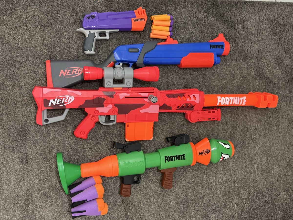 Nerf Giocattoli: Nerf Fortnite Sammlung inkl. Patronen – Usato da Weisslingen venduto da MichelleH