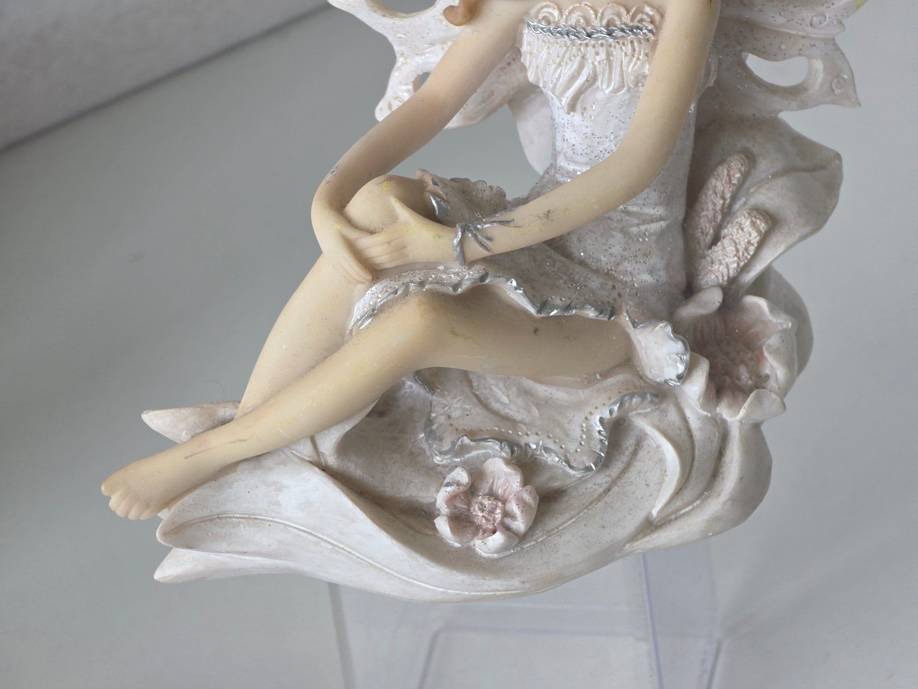 Statuette: vintage 70/80er Elfenfigur Feenfigur sitzend Fee Elfe – Nuovo (secondo la descrizione) da Dürnten venduto da Bachtelsurfer 4