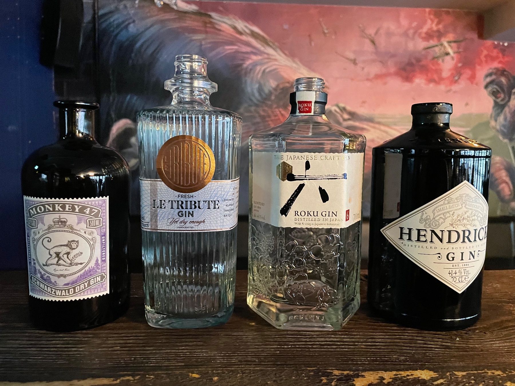 Altro: 4 Stk. leere Gin Flaschen – Usato da Sutz venduto da fx05