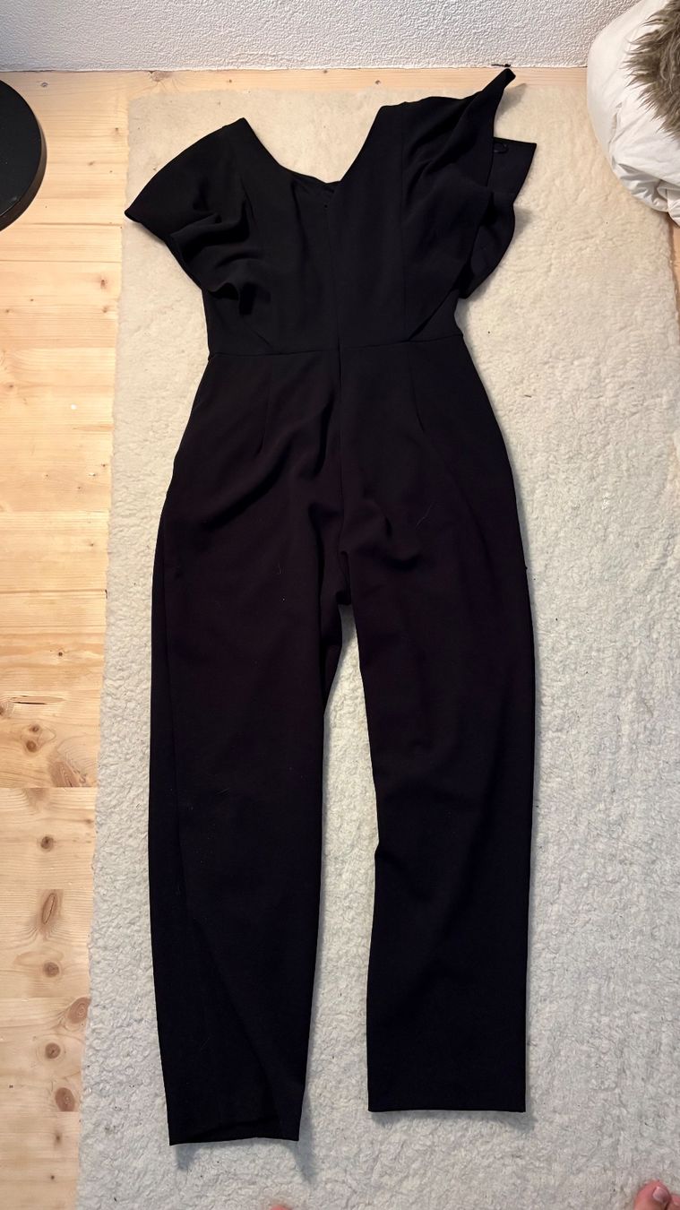 Ensembles & Tailleurs: Abend Onesuit von Jakes – D'occasion à Laax GR par diana.zemp