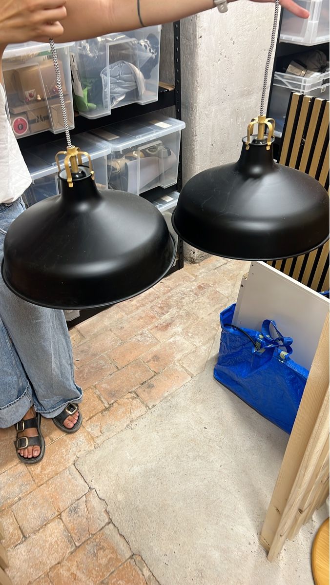 Ikea Lustres & lampes de plafonds: 2X Deckenleuchte schwarz Metall – D'occasion à Basel par aar_b9vk