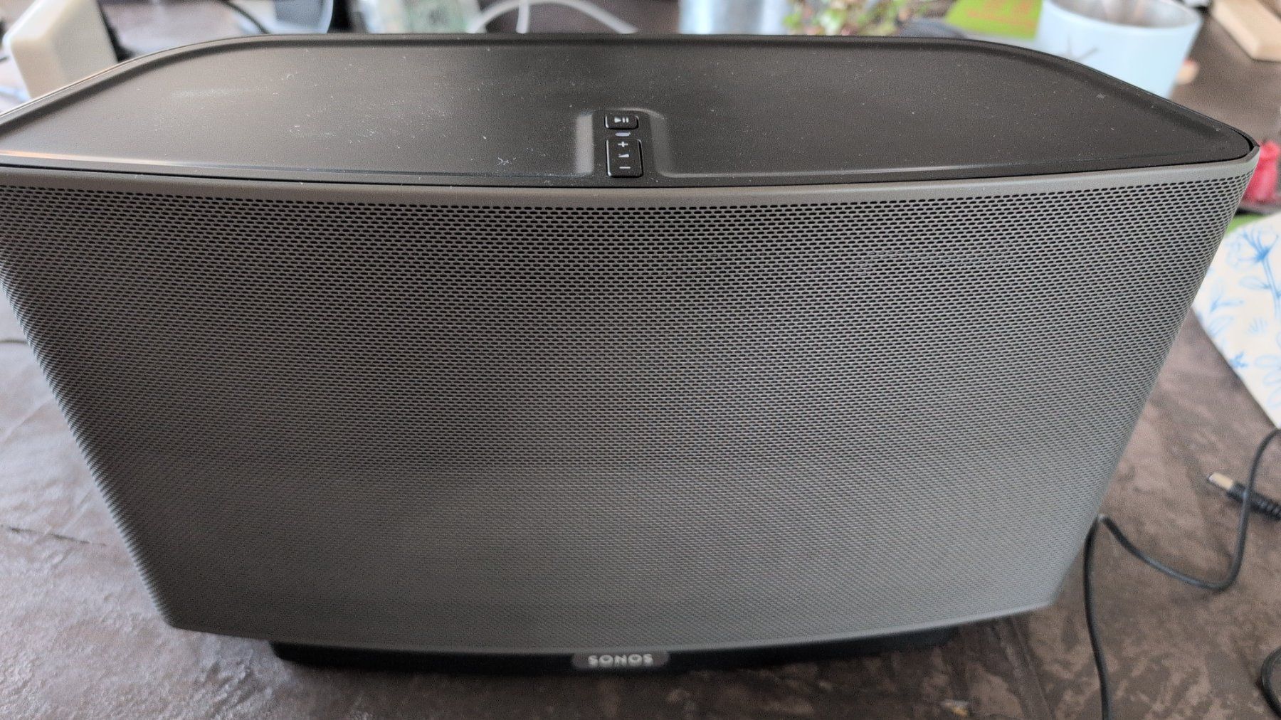 Sonos Casse acustiche: Sonos PLAY:5  (Gen 1) – Usato da COTTENS VD venduto da Lunaebuyers