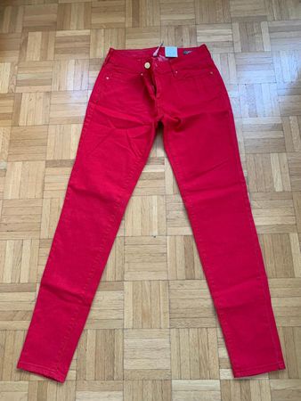 pantalon rouge mango