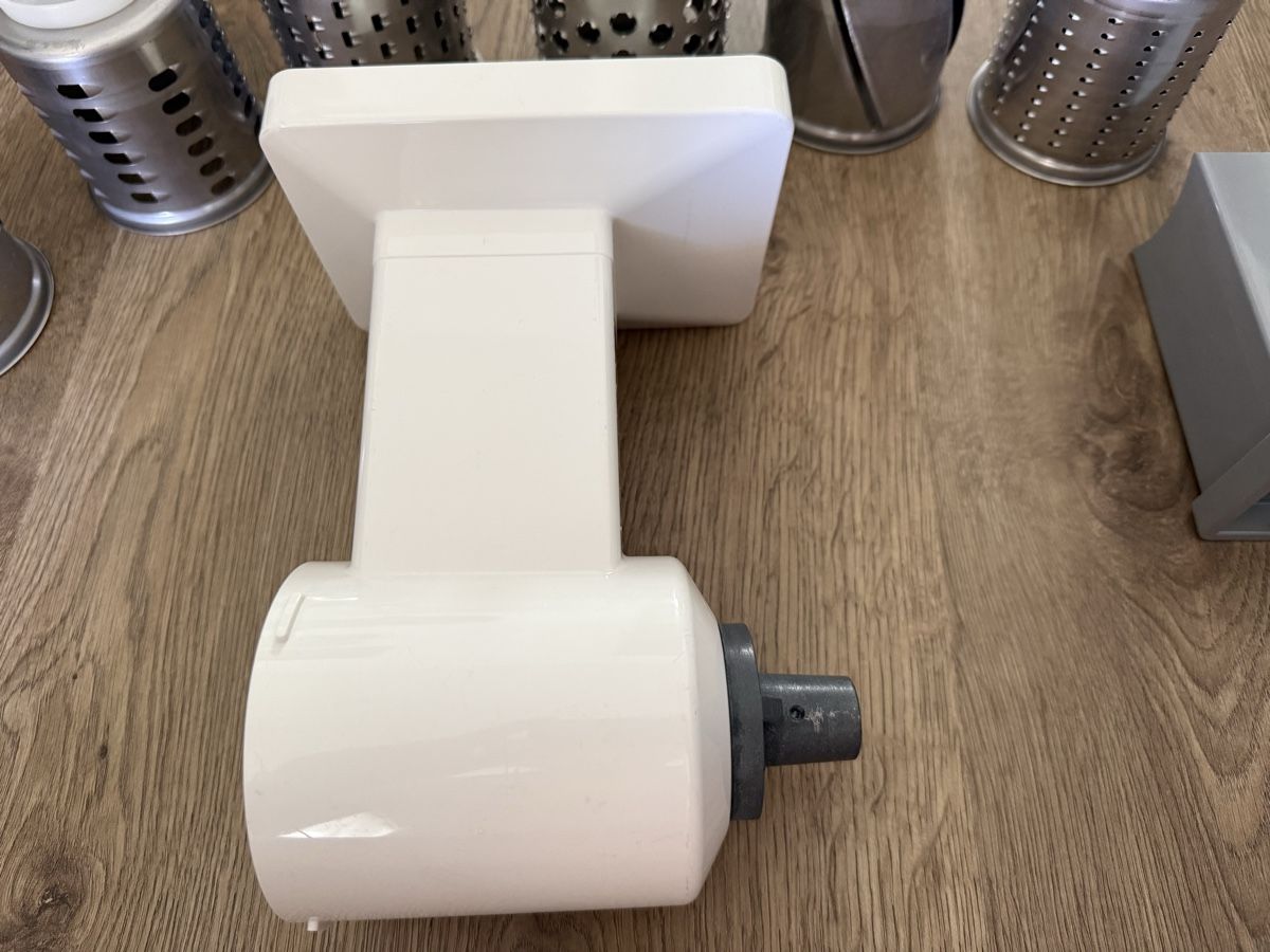 Kitchenaid Appareils de cuisine: Râpe kitchenaid – D'occasion à Kloten par Mumiiin 5