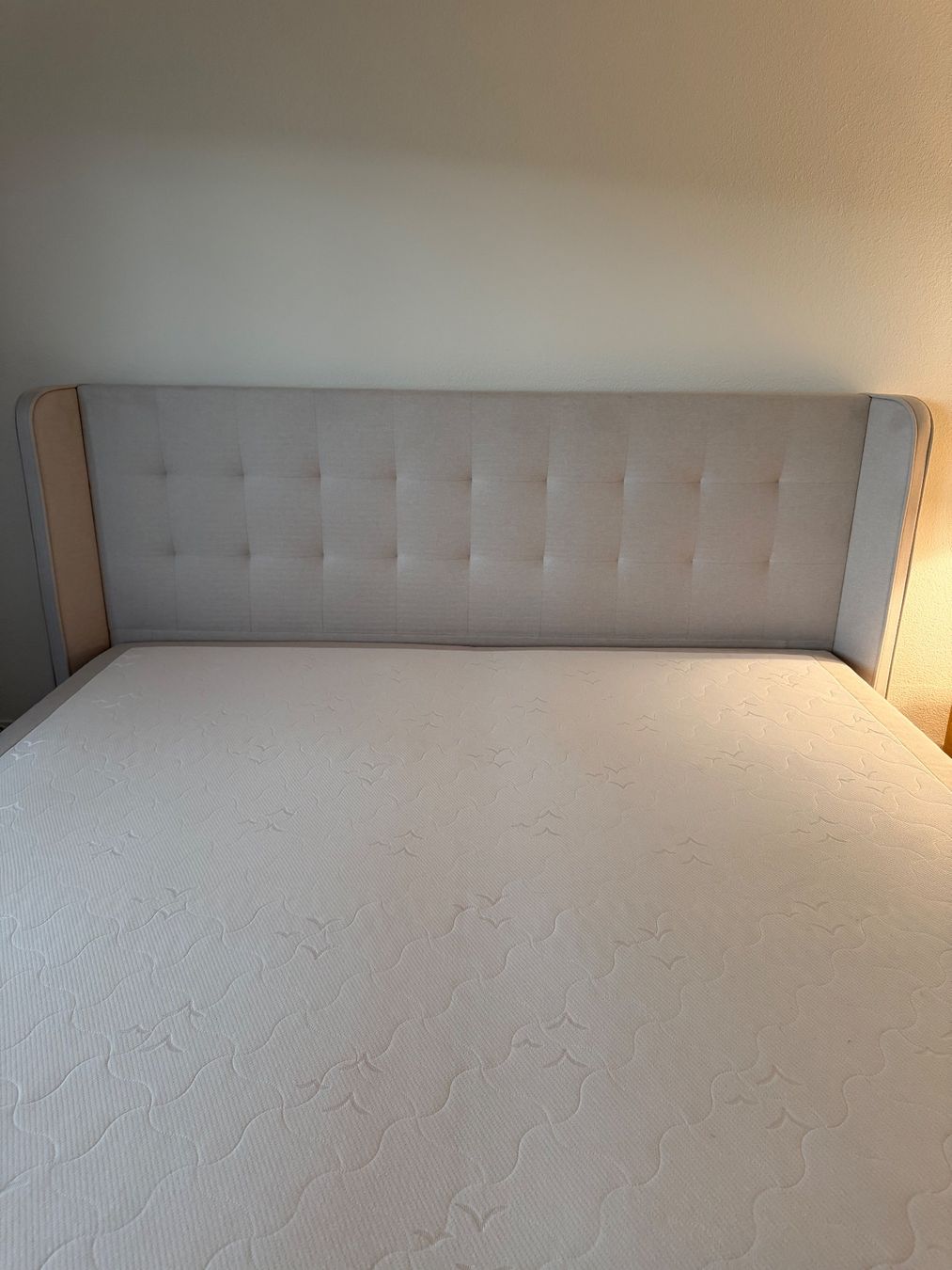Hasena Betten: Hasena Designer Boxspringbett "Island-Spring Massiva" – Gebraucht aus Küssnacht am Rigi von TheMarket55 7