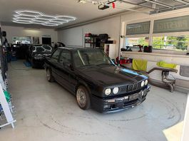 BMW E30 325i Coupé M-Technic 2 | Manuell | Schiebedach | BBS