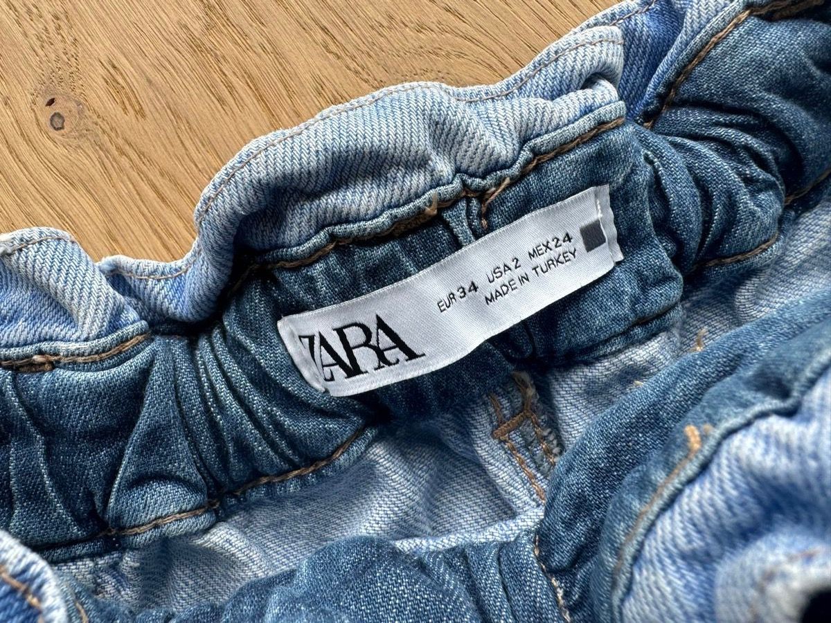 Zara Jeans: Baggy Jeans von ZARA Gr. 34 – Gebraucht aus Ennetbaden von Katiusia 4
