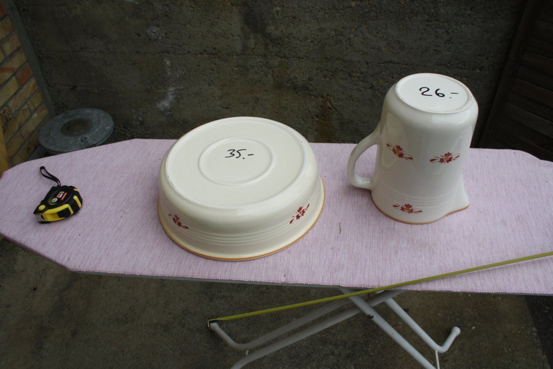 Ciotole: WASCHSSCHALE UND  KRUG – Usato da Wauwil venduto da Pneuedy 7