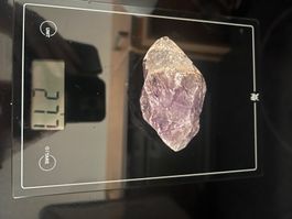 Magnifique pierre amethyste brute