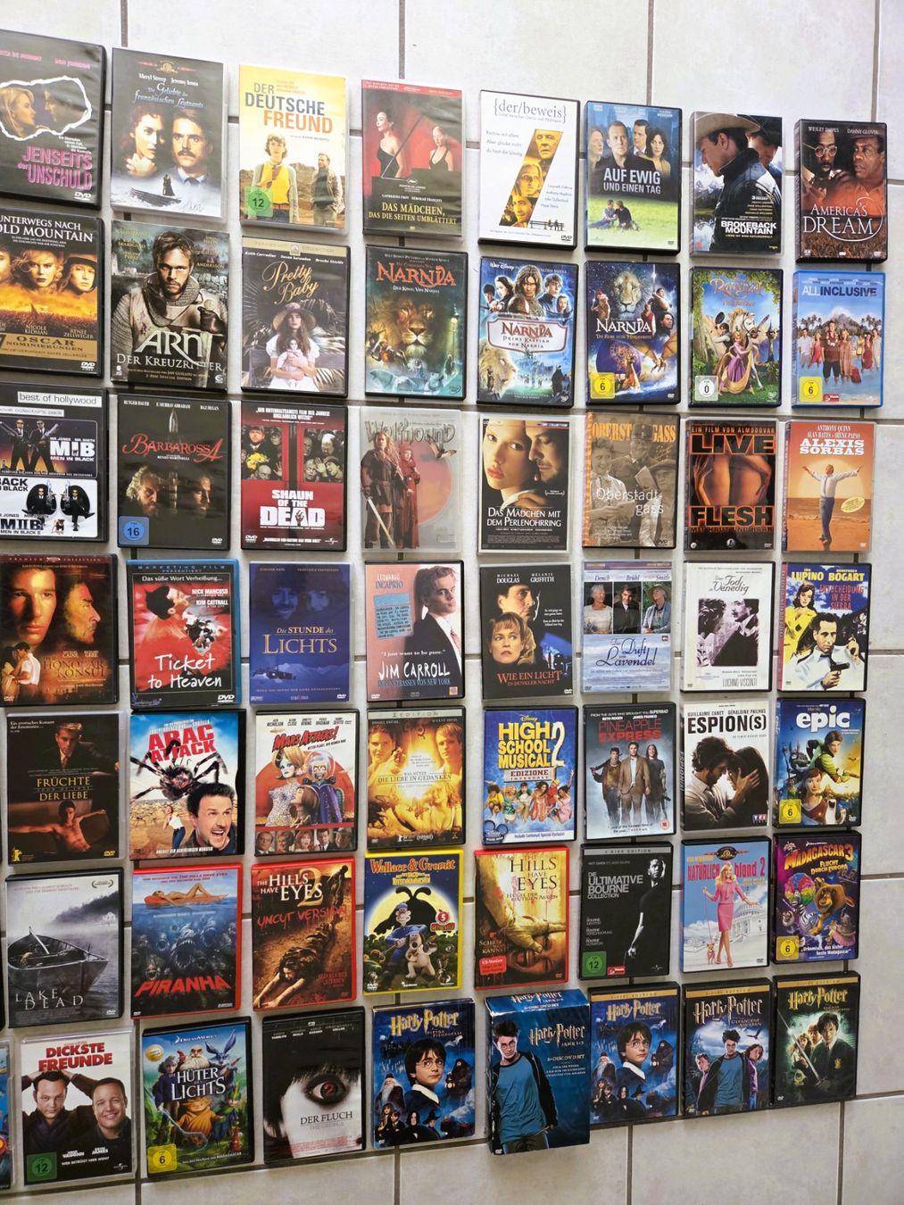 Tutti i DVDs: DVD - SAMMLUNG - BUNT GEMISCHT - TOP FILME – Usato da Brüttisellen venduto da Nighttrain 4
