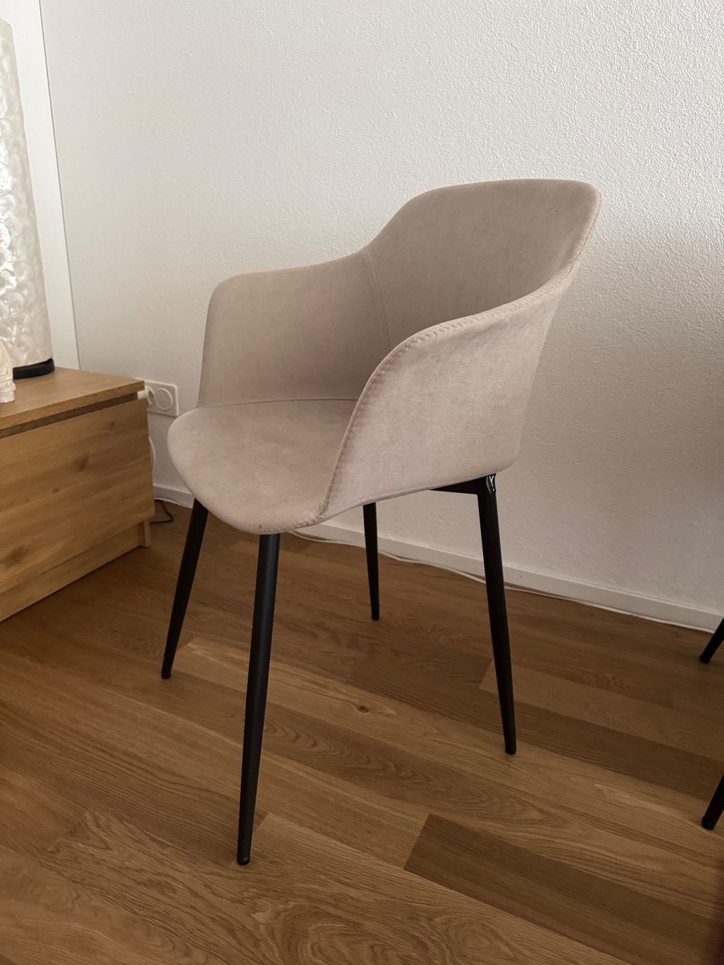 Pfister Sedie: 4er-Set Pfister Esstischstühle – Usato da Kloten venduto da Anouk.krks