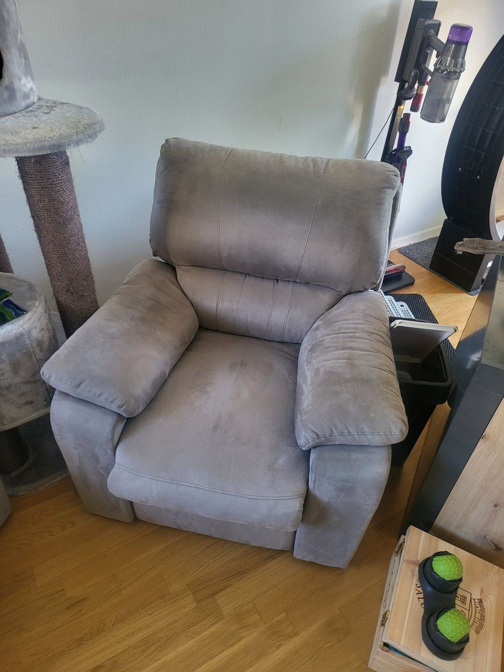 Conforama Divani: 3 PLUS 1 SOFA set with foot rests – Usato da Zürich venduto da mauritsve 2