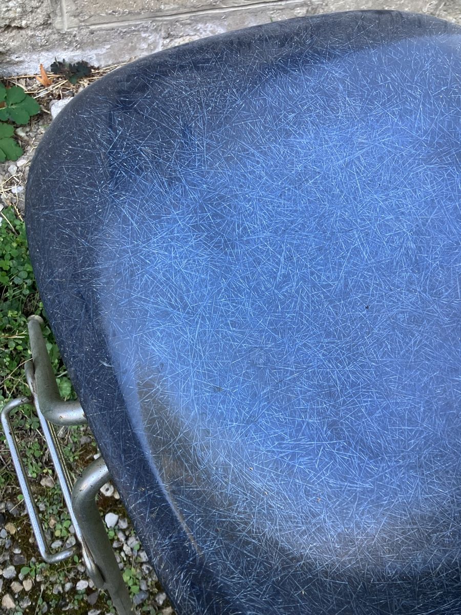 Eames Stühle: Chaise Eames – Gebraucht aus fribourg von Retroverso 3