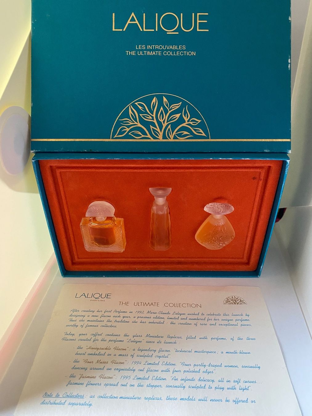 Lalique Profumi & Eau de Toilette: Coffret 3 miniatures Lalique – Nuovo e nell'imballaggio originale da Bouveret venduto da wes_7zll