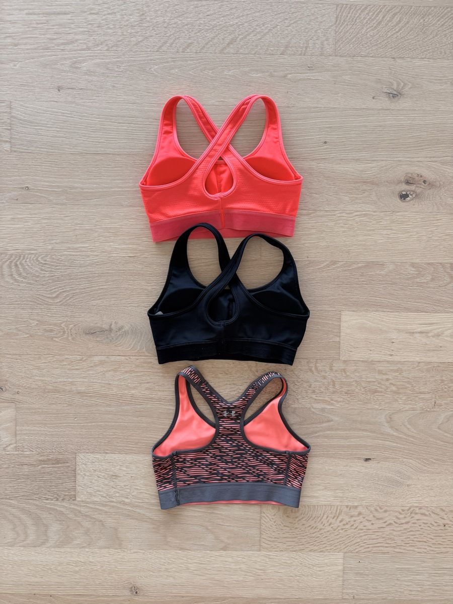 Under Armour Tops: 3er Set Sport BHs Under Armour Gr S – D'occasion à Herzogenbuchsee par lkropf 2