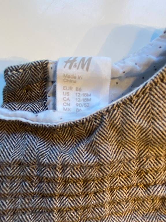 H&M Vestiti & Gonne: Mädchenkleid (Gr 86) – Usato da Zürich venduto da lazygalaxy 1