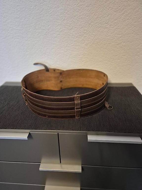 Ceintures: Wikinger Ledergürtel – D'occasion à Ramiswil par dan_9zny 1