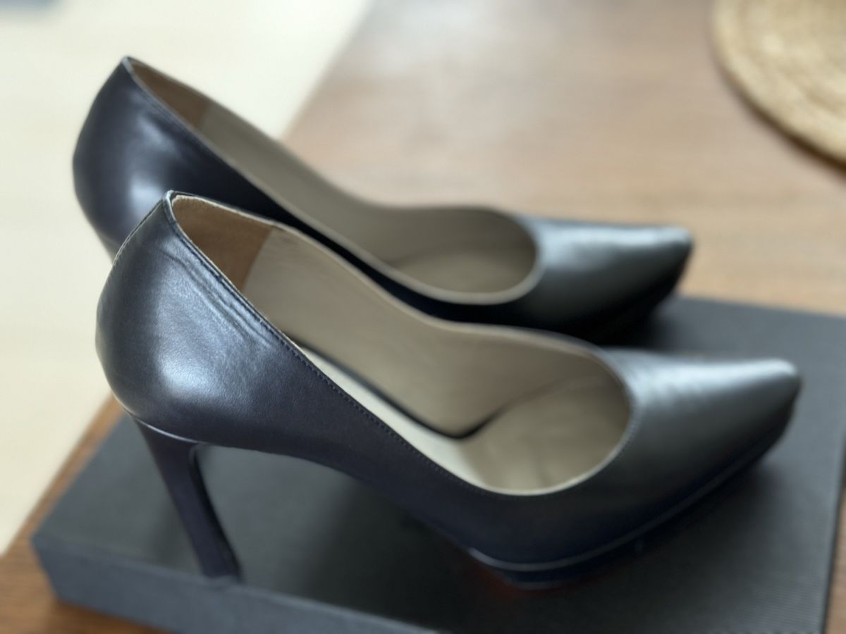 Jil Sander Scarpe da donna: Original Jil Sanders Pumps Gr. 38 – Usato da Belp venduto da Aliya 1