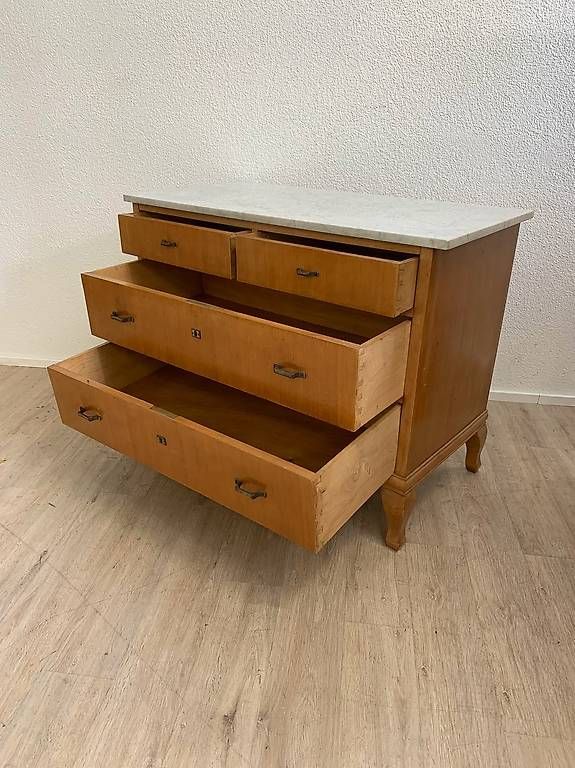 Commodes: Antike Vintage Holz Kommode mit Marmorplatte – D'occasion à Obernau par Arche_Noah_Brocki 2