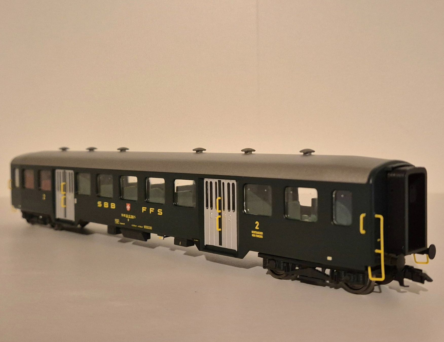 Liliput Modellini di ferrovie: Liliput SBB Leichtstahlwagen 2. Klasse – Usato da Wittenwil venduto da ced_q8j7 3