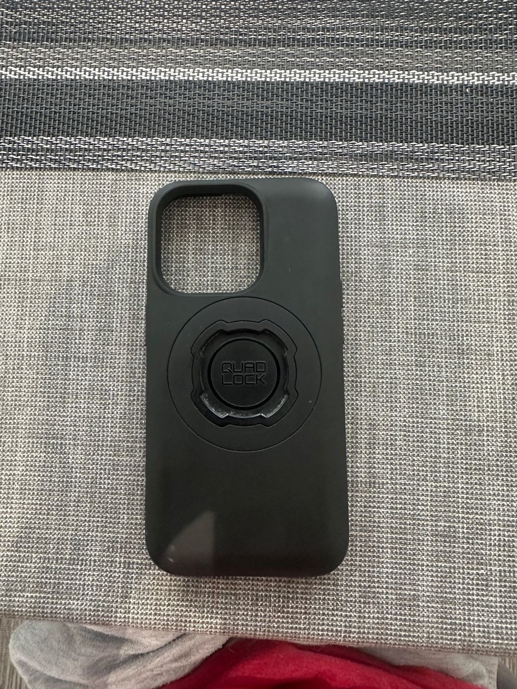 Quad Lock Ladegeräte: Quad Lock Wireless Powerbank + Wallet + Gratis 14 Pro Hülle – Gebraucht aus Gossau (ZH) von DSCapeta 1