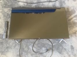 TCL LED Fernseher SMART TV mit Fernbedienung gebraucht