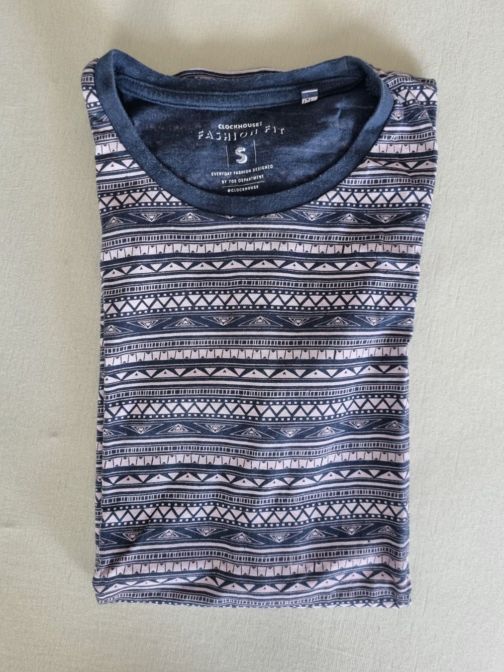 C&A T-shirt: T-Shirt "Clockhouse" (Gr. S) – Usato da Gams venduto da tischi97 2
