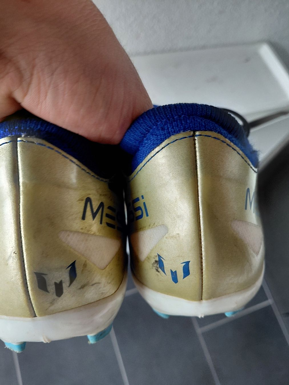 Adidas Scarpe da uomo: Messi Fussballschuhe – Usato da Biberstein venduto da Sammler74 4