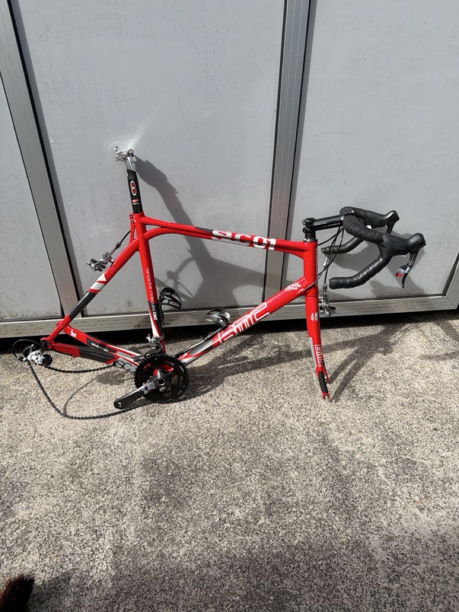 BMC Velos: BMC SLC 01 cadre cassé  – Defekt aus Chavannes de Bogis von yan_cz2h