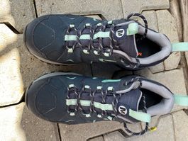Treckingschuhe