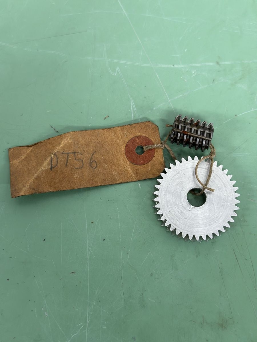 Tutti gli attrezzi: 4x Mikron gears cuting modules.  – Nuovo e nell'imballaggio originale da Aarberg venduto da SNMachines 1