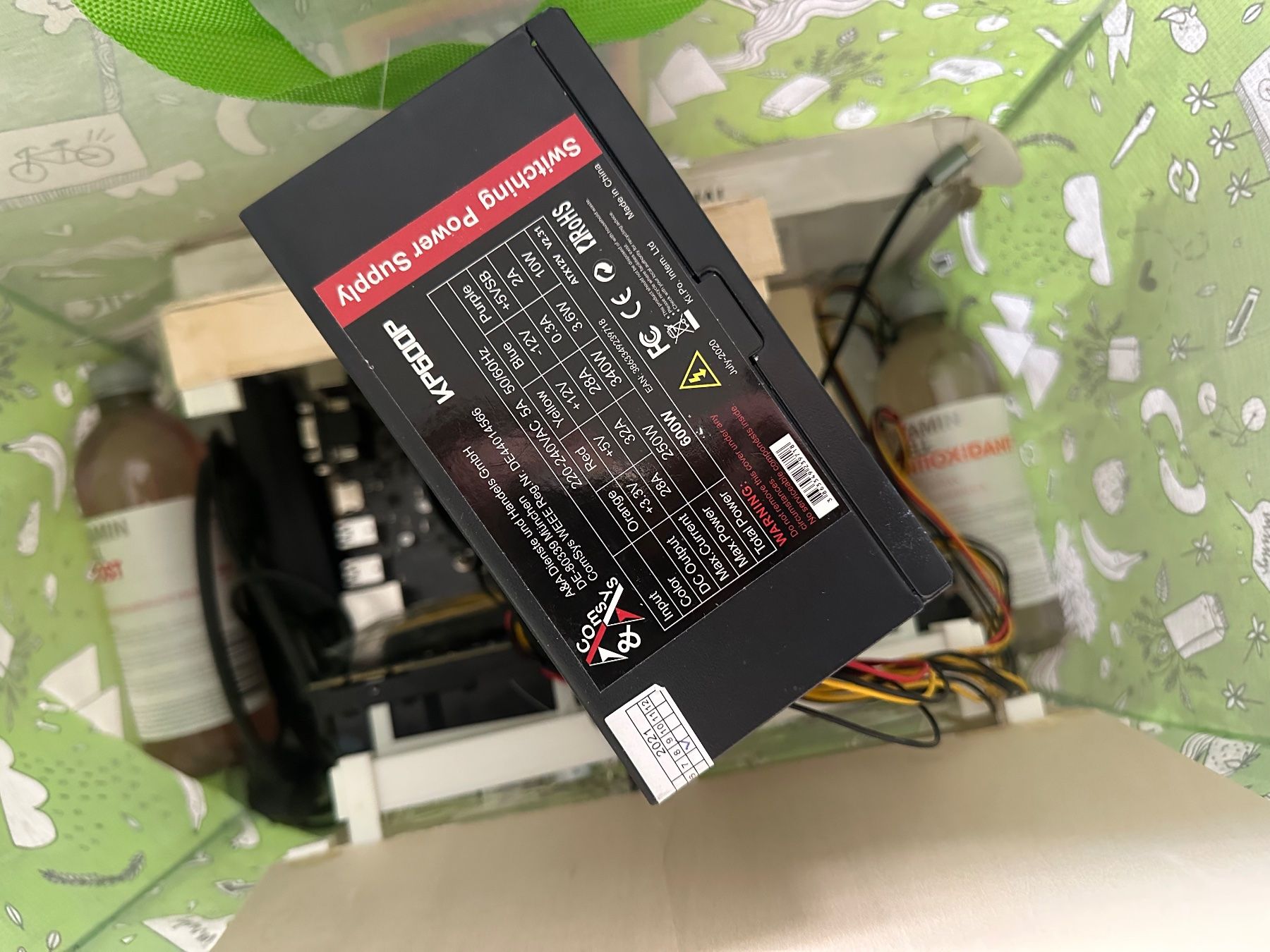 PC: Bundle - ASUS Mainboard, 600W Netzteil, Tesla K80 24GB – Usato da Zürich venduto da den_jf5n 2