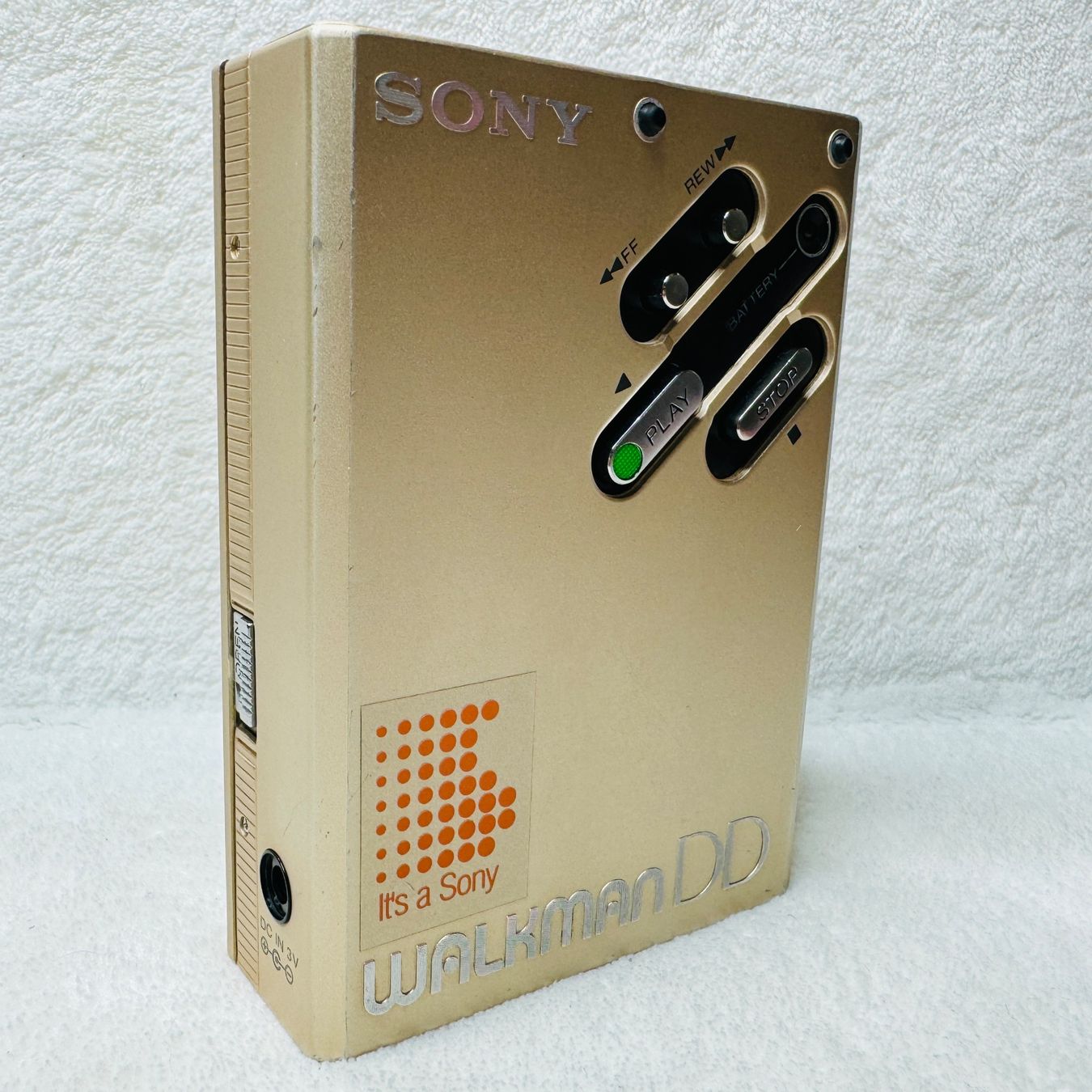Sony Tragbarer Mediaplayer: Sony Walkman WM-DD gold #216 – Gebraucht aus Vorderthal von WalkmanClinic 2