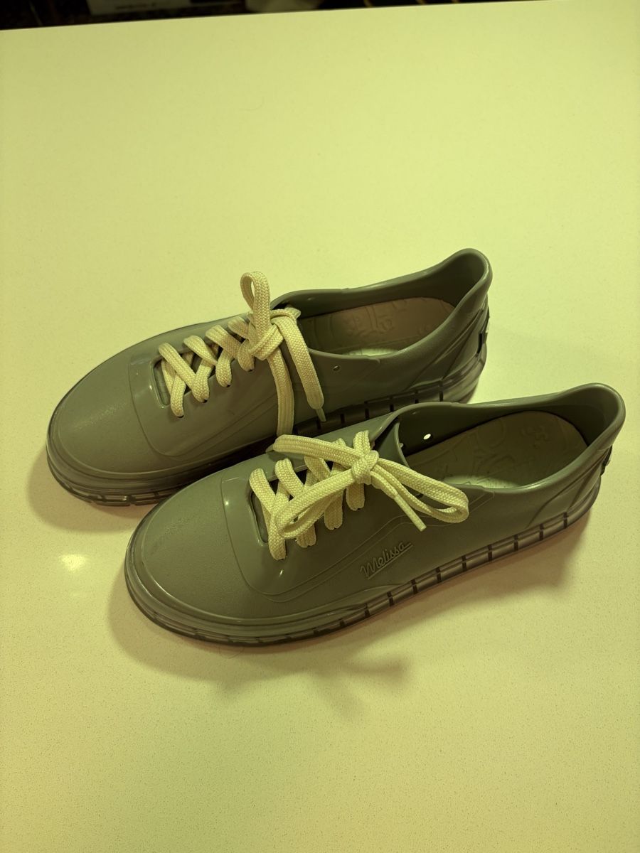 Damenschuhe: Trendy Melissa Sneakers – Neu (gemäss Beschreibung) aus Zürich von lar_dw7h 3