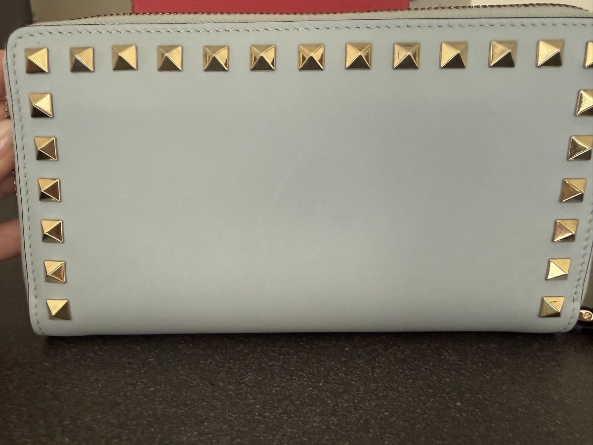 Valentino Portamonete: Valentino Garavani Rockstud Zip Around Wallet – Usato da Winterthur venduto da don_fabio 4