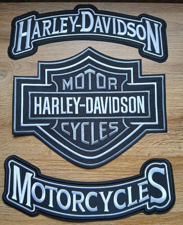 Harley-Davidson Toppe: Ecussons Harley-Davidson Motorcycles J106 – Nuovo e nell'imballaggio originale da Allens venduto da MADE.IN.ROCK.N.ROLL