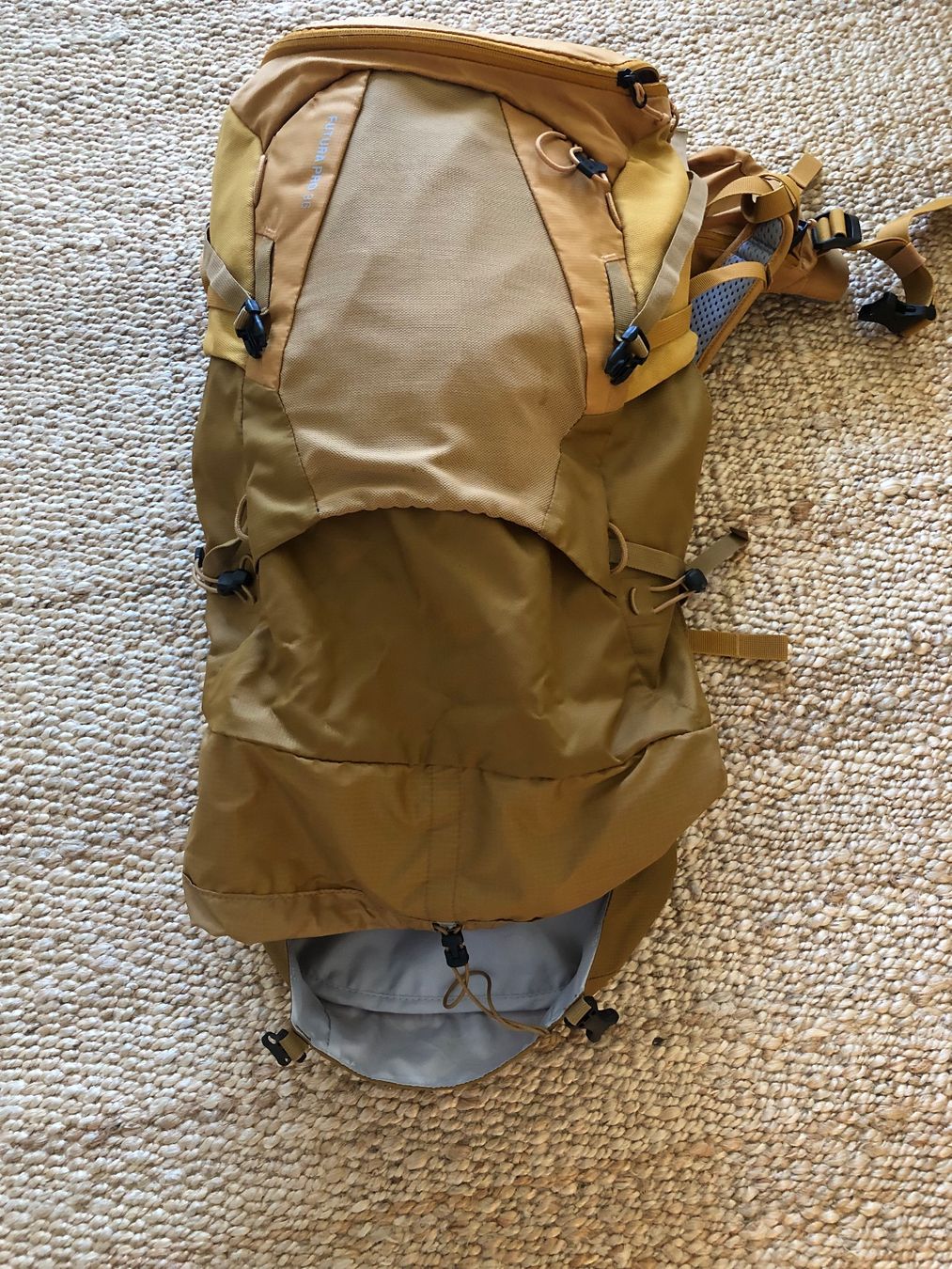 Deuter Zaini: Rucksack Futura Pro 36 – Usato da Zürich venduto da springsummer 4