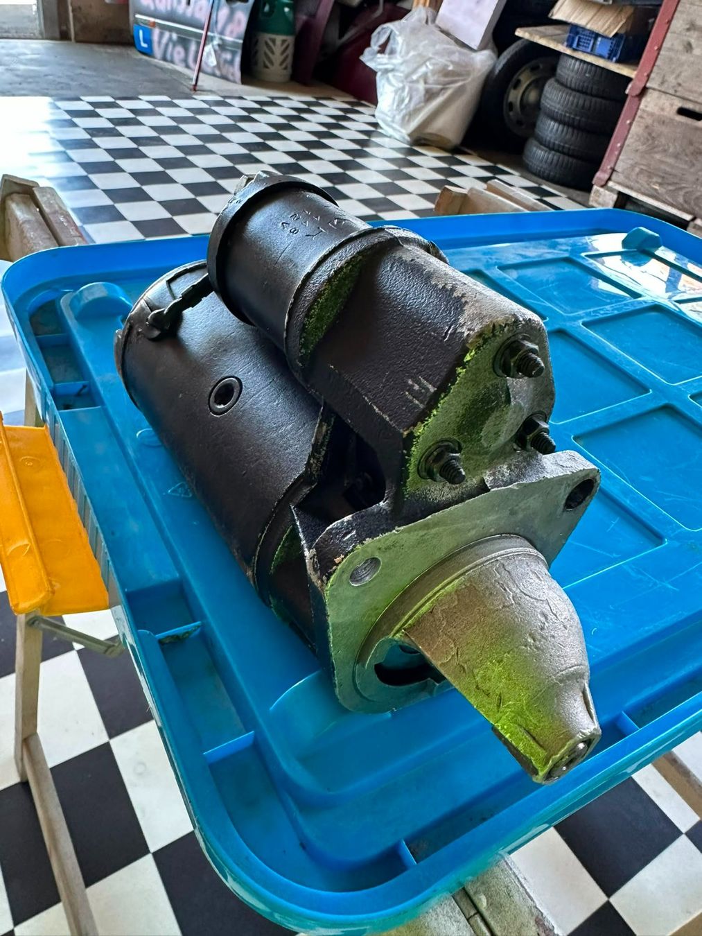 Renault Tutti pezzi di ricambio auto: Renault 8 /10 Anlasser – Usato da Inwil venduto da woly99