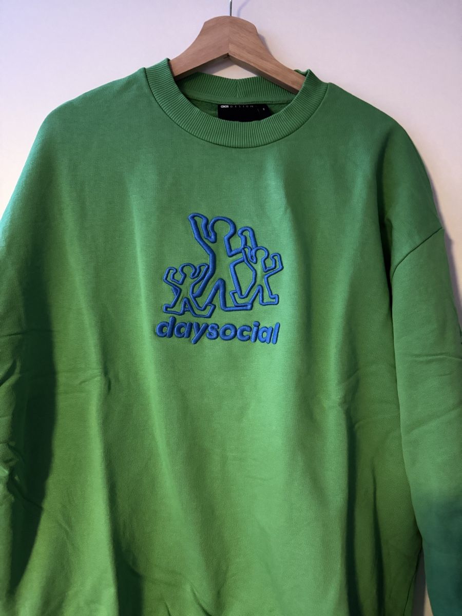 Asos Maglioni & Felpe: Pull ASOS Design vert brodé, taille M – Usato da Boudry venduto da LuigiLoot