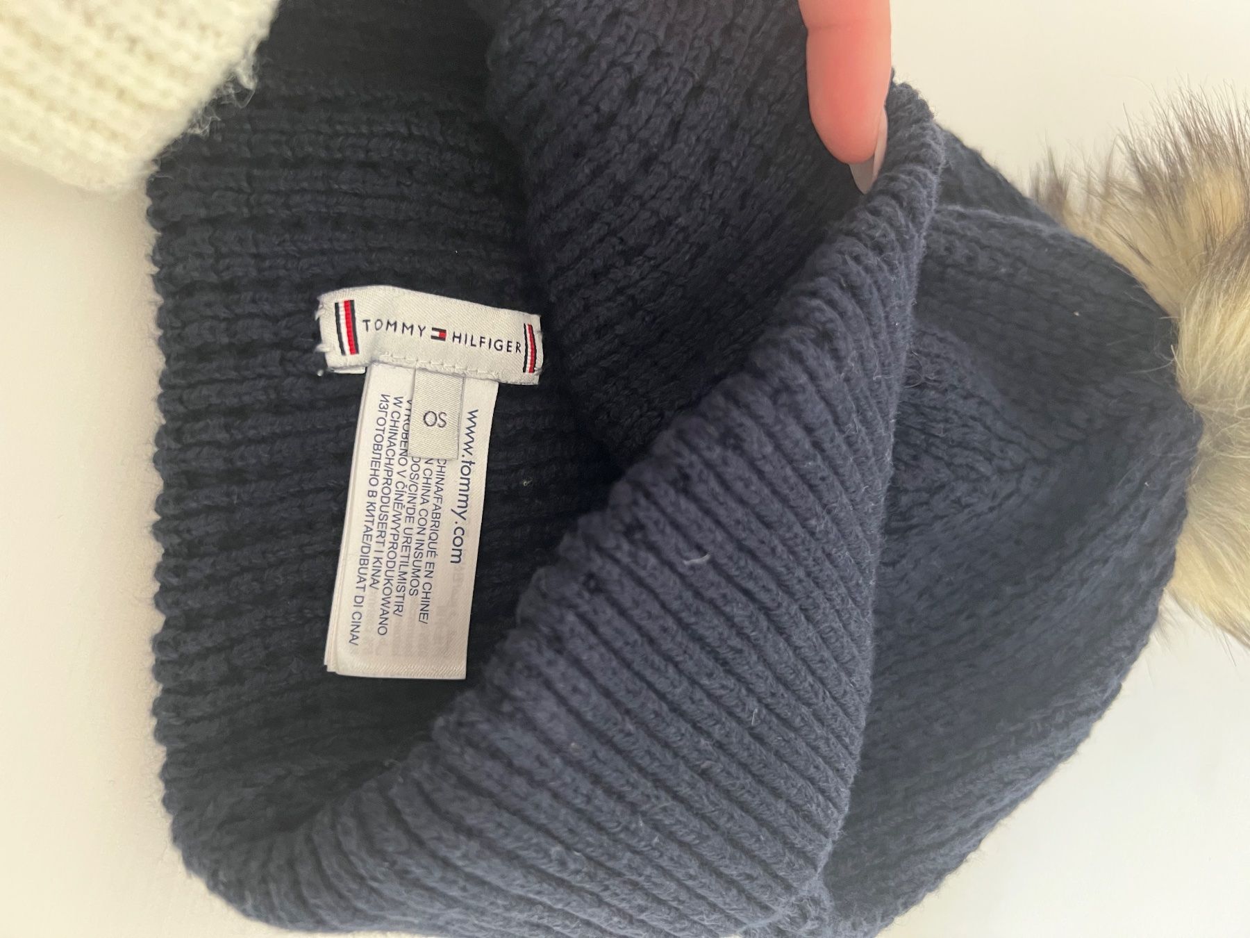 Tommy Hilfiger Copricapi, berretti & cappellini: Tommy Hilfiger Mütze – Usato da Luzern venduto da sydney01. 1