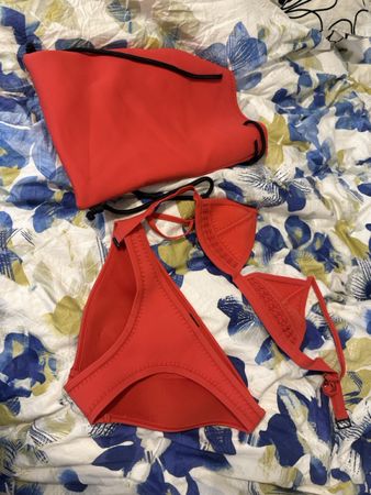 Triangl Bikini mit Tasche