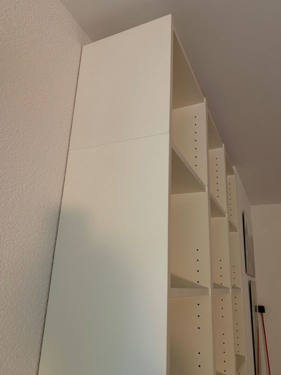 3 BillyRegale von IKEA inkl. Aufsatzregal auf 236cm Höhe Kaufen auf