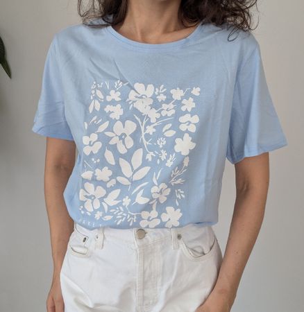 Damen T-Shirt hellblau Grösse L Blumenprint neu