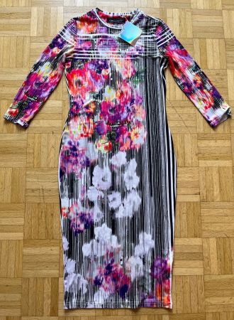New  dress size S