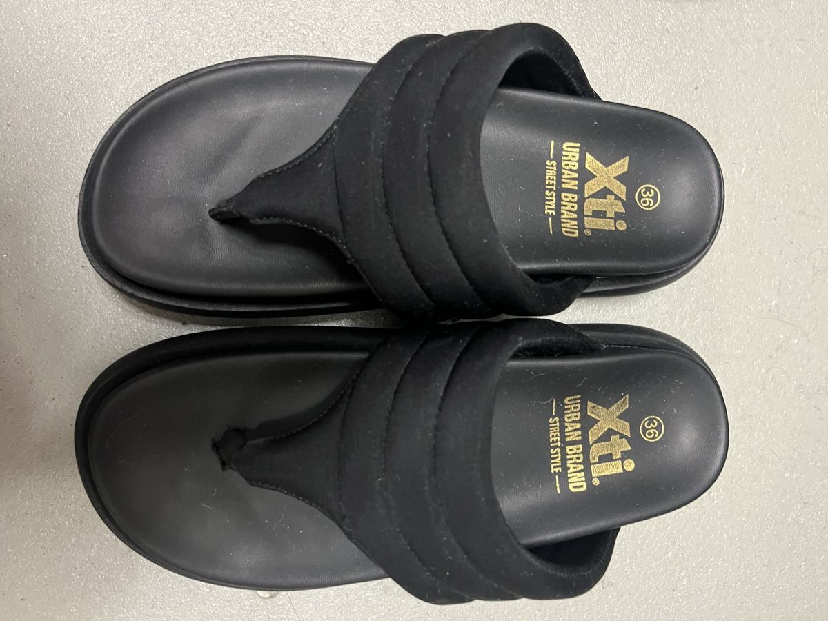 Flipperkästen: Flipflops Gr. 36 – Gebraucht aus Birmensdorf ZH von Liruli 2