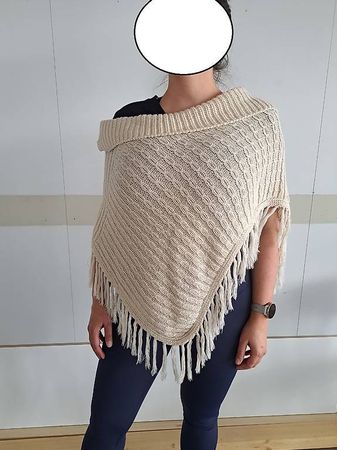 Gestrickter Poncho Creme/offwhite Fransen - Taille Unique