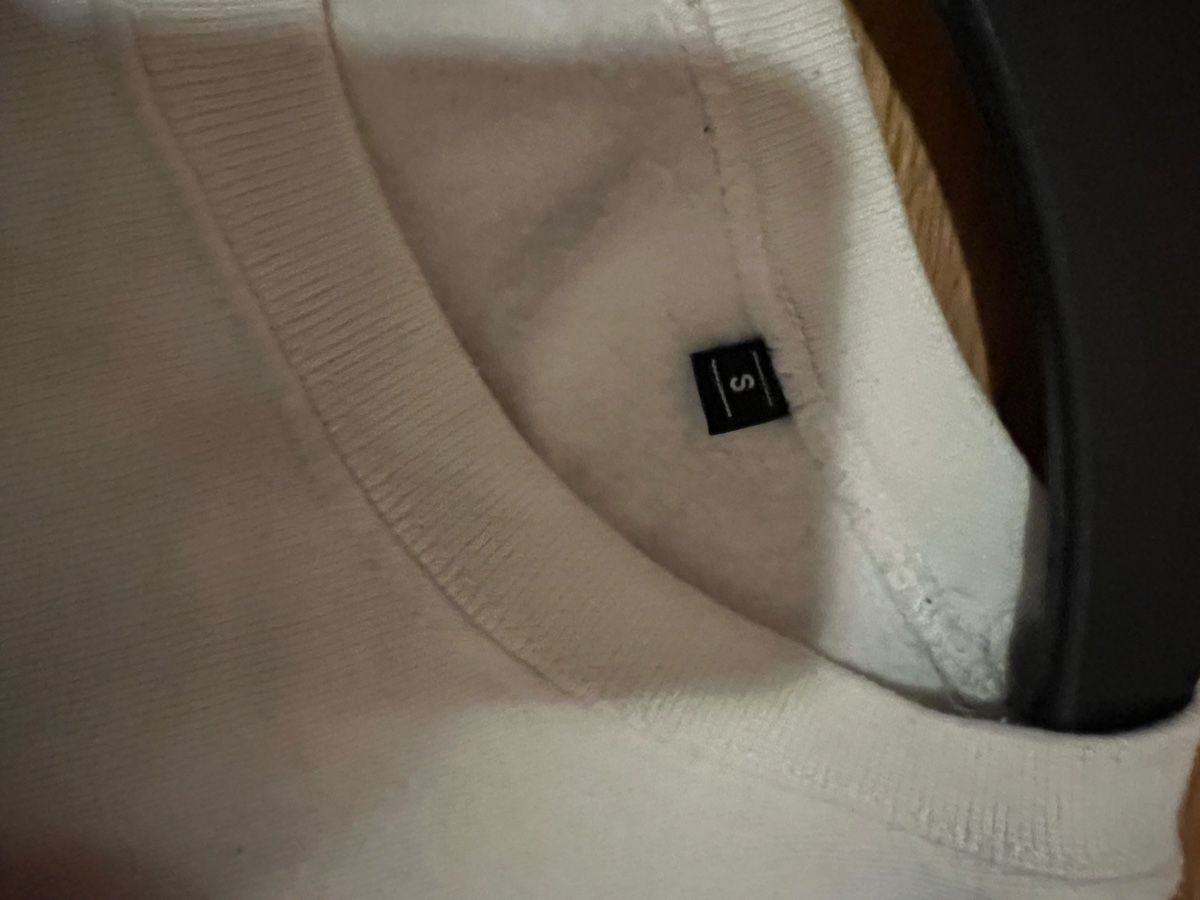 Maglioni & Felpe: Issu Issu Pulli – Usato da Zürich venduto da amh_d2ch 2