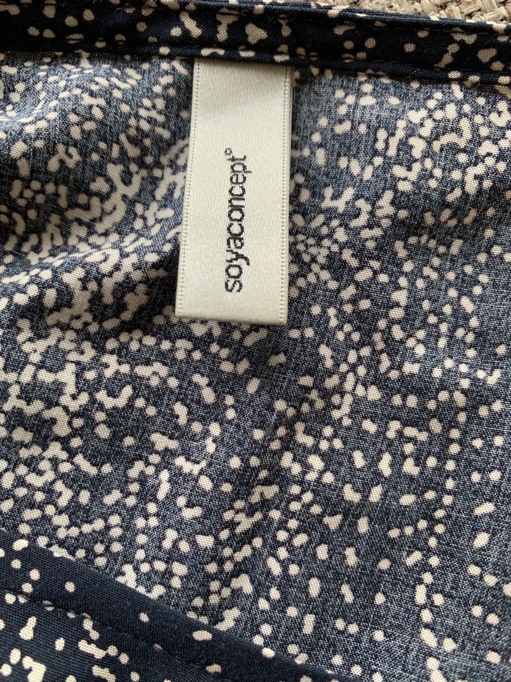 Camicette: Soyaconcept Bluse Gr. M Blau – Usato da Kirchdorf AG venduto da coco123 4
