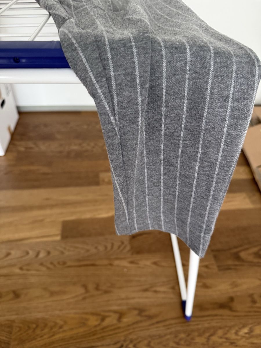 Pull&Bear Pantaloni: Pull&Bear Hose, Grösse S, grau gestreift – Usato da Zürich venduto da bia_6kmj 1