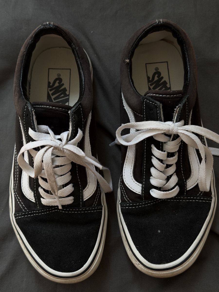 Vans Herrenschuhe: Vans Old Skool Turnschuhe schwarz Grösse 39 – Gebraucht aus Winterthur von TropyBanana 1